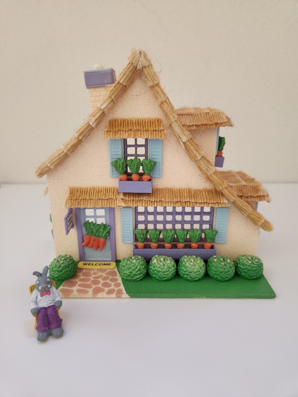 Department 56 Bunny Hollow Carrot Cottage 1988 Easter Village House w Bunny